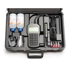 Conductivity Meter HI98192 view 2