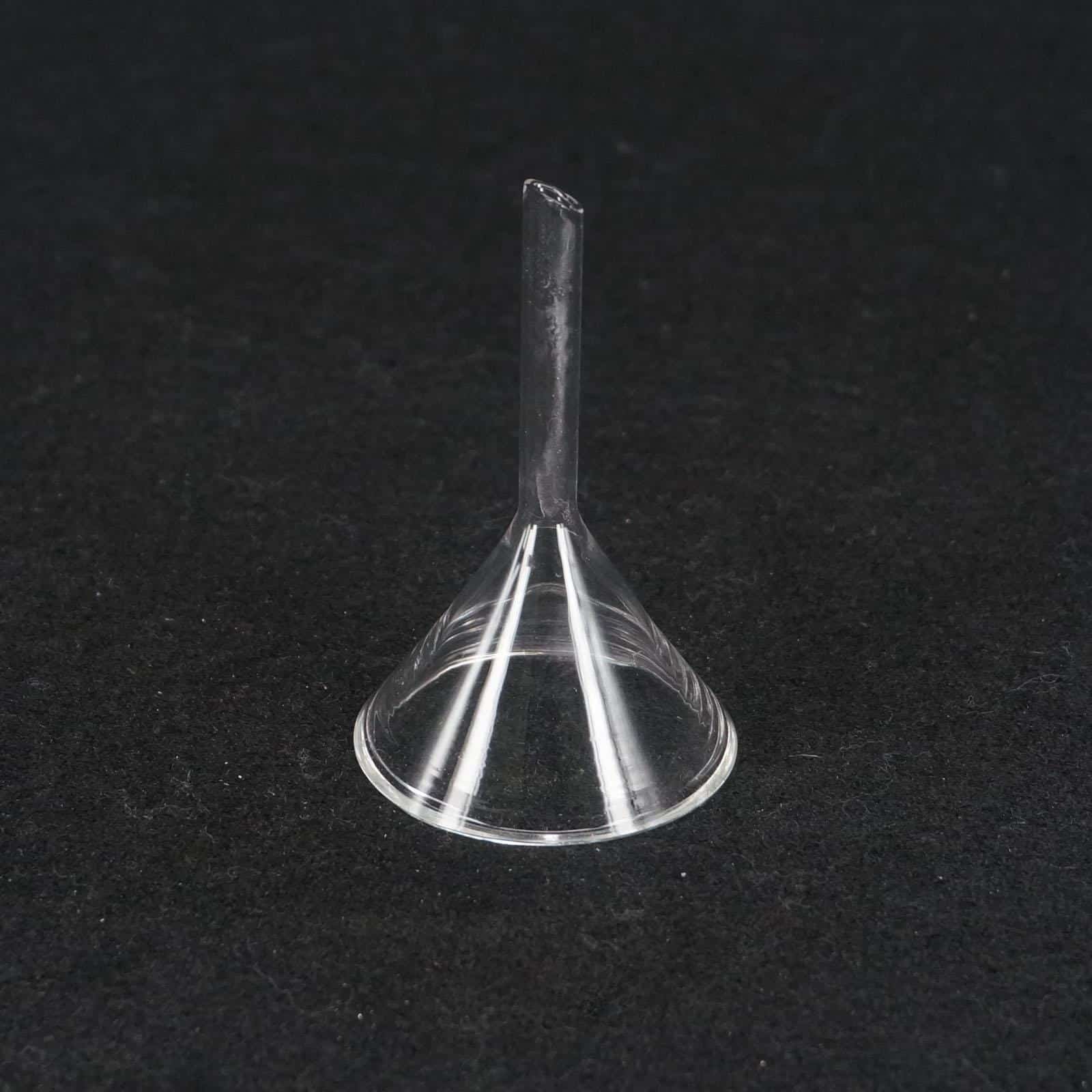 Funnel Glass 150mm D Stemm 16mm