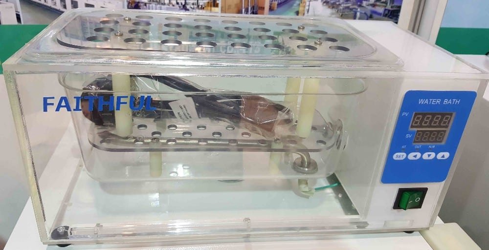 Thermostatic Laboratory Water Bath, 9L view 2